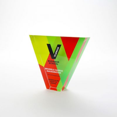 vlerick business school acrylic printed trophy
